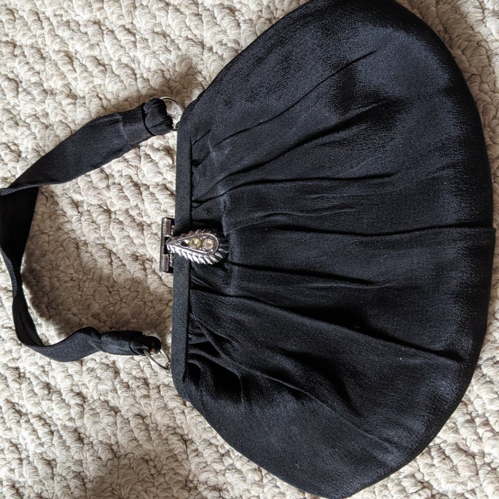 Two Fancy Small Evening Bags - Picture 3 of 4